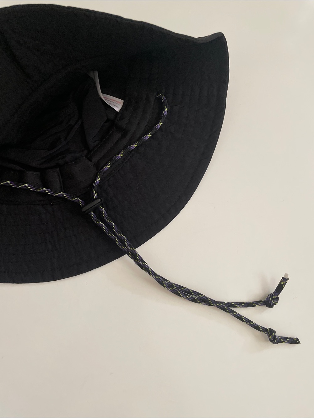 Urban Outfitters UO Drawstring Bucket Hat Black Unisex - Picture 5 of 6
